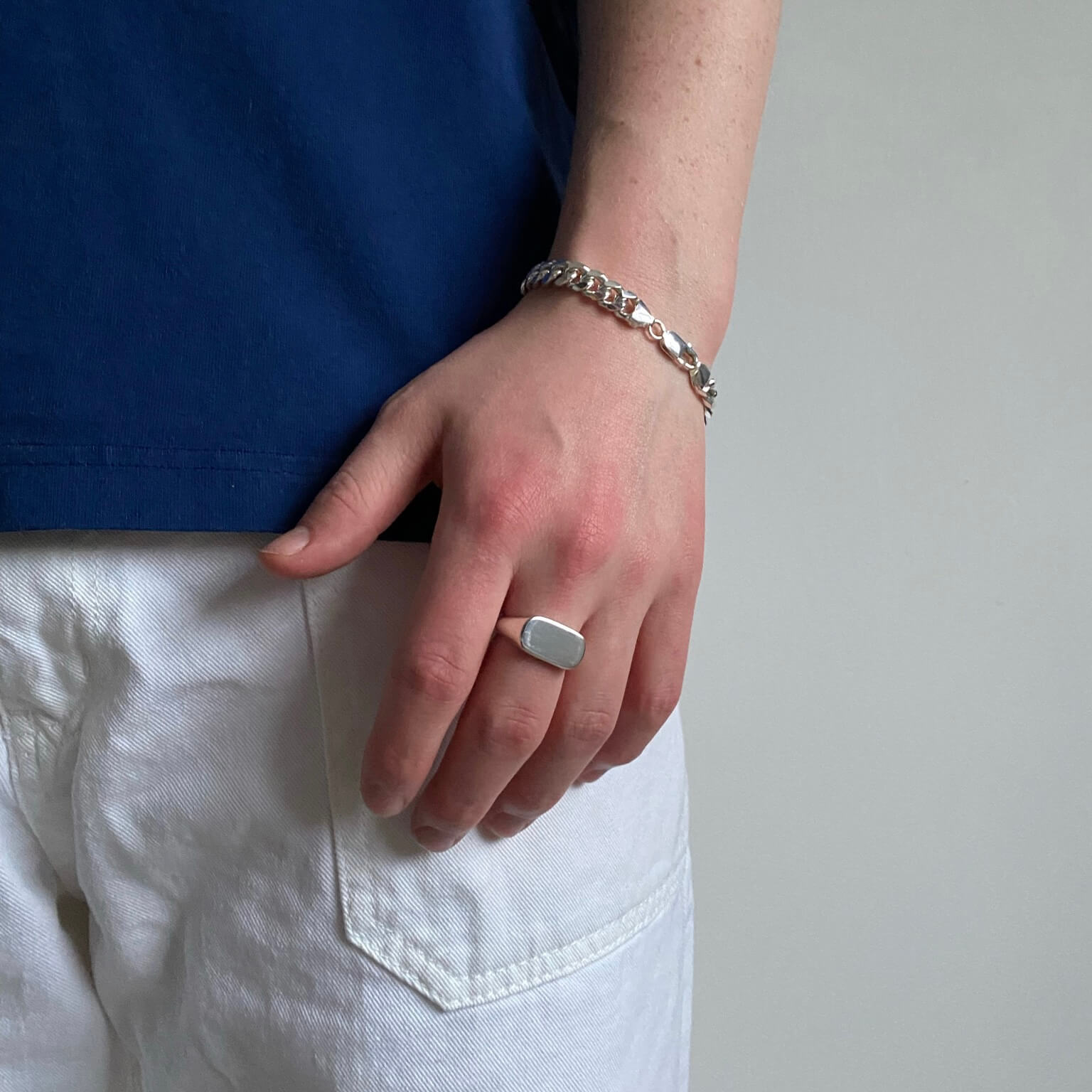 RECTANGLE SIGNET RING